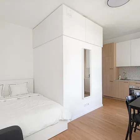 Apartman Lovely With Great Location No 4 By Urban Rent